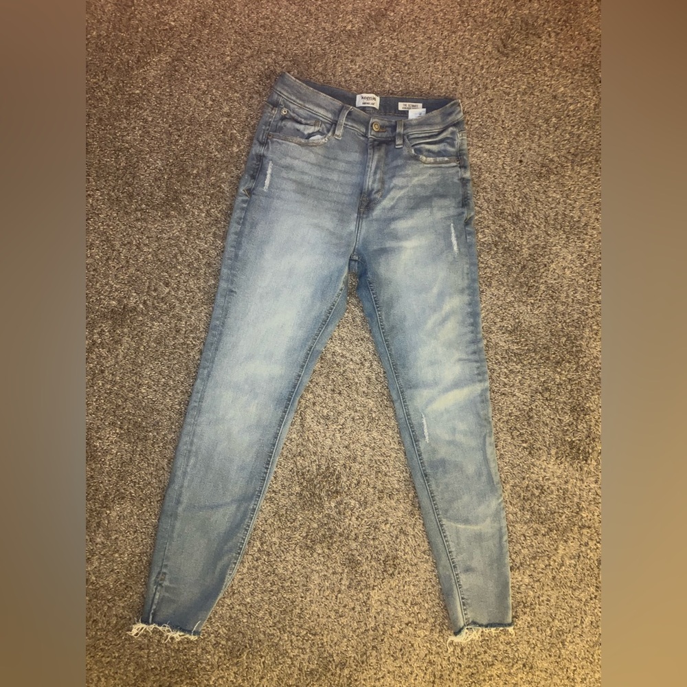 Skinny jeans, brand: kensie. Size 28